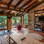 Ruralia El Jardin Escondido De בקתה *