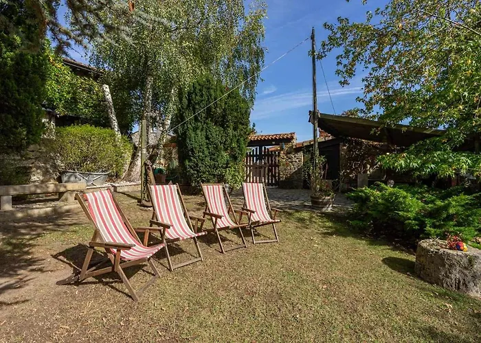 Ruralia El Jardín Escondido De * Helgueras